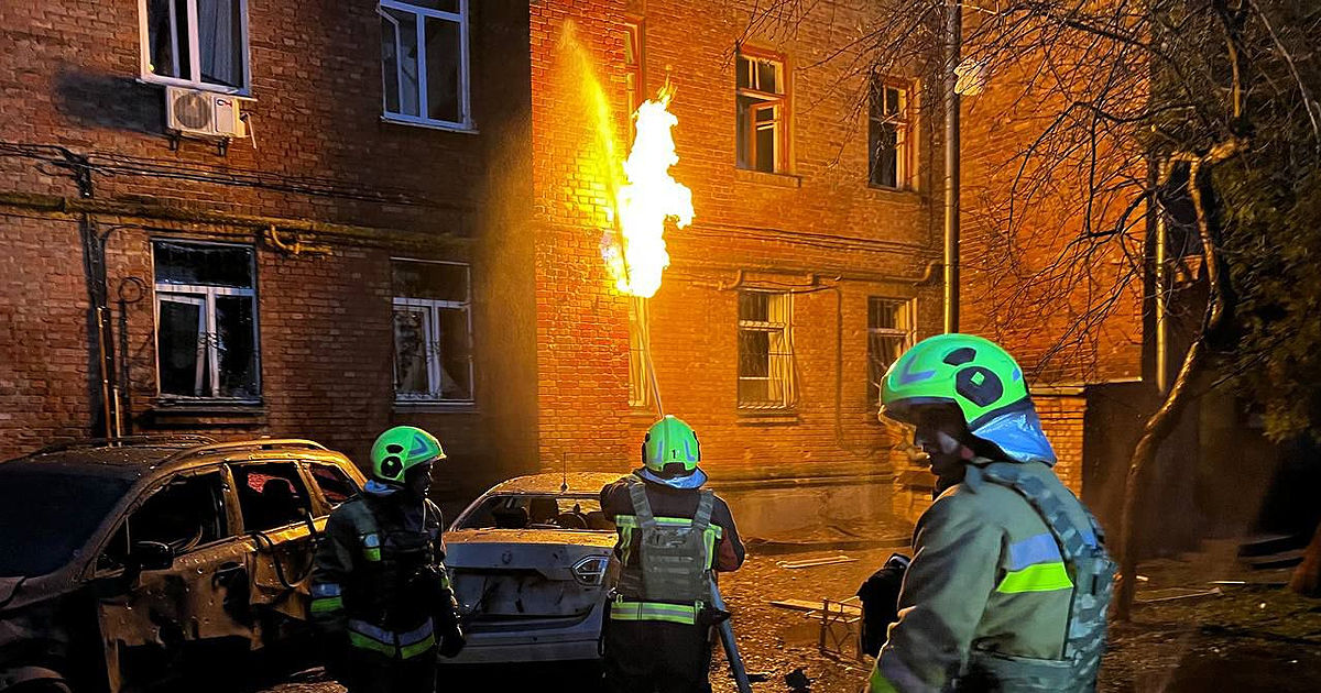 Атака дронов на Киев: повреждена газовая труба и произошел пожар.