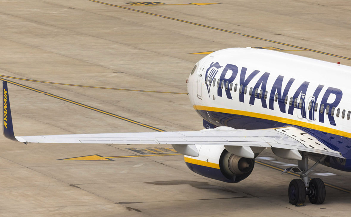 В аэропорту Афин не получали угроз о минировании рейса Ryanair.