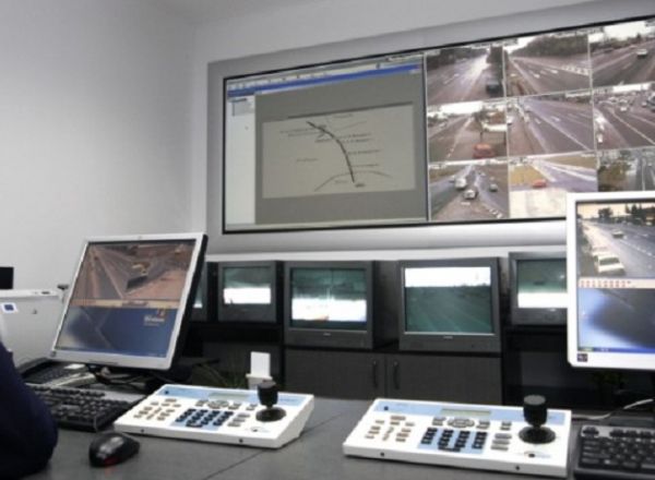 Perchezitii la intreprinderile partenere ale Centrului de monitorizare a Traficului Rutier. Foto: protv.md