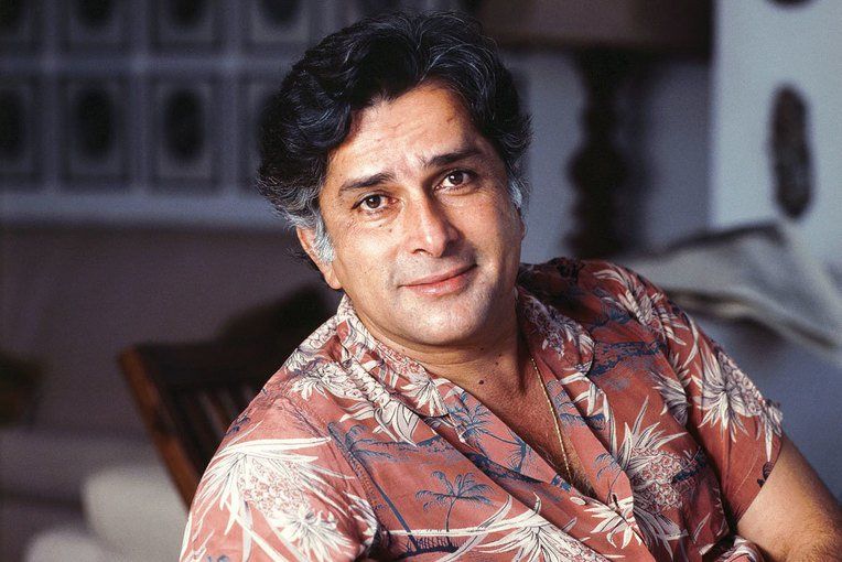 Shashi Kapoor s-a stins din viaţă.