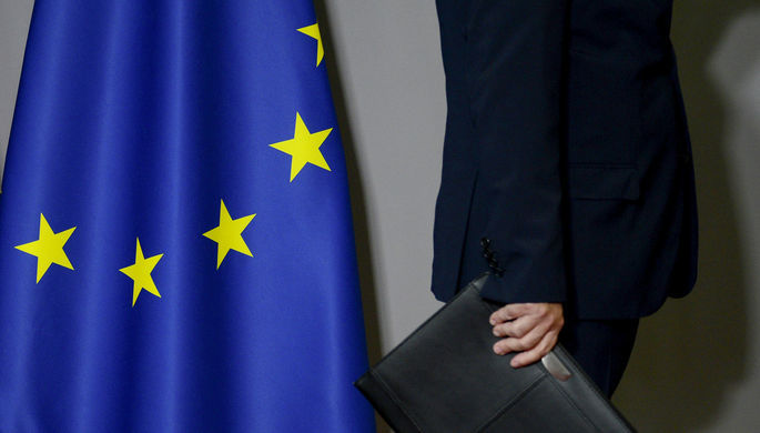 Глава ЕП утвердил решение о предоставлении €1 млрд Украине. Фото: ria.ru