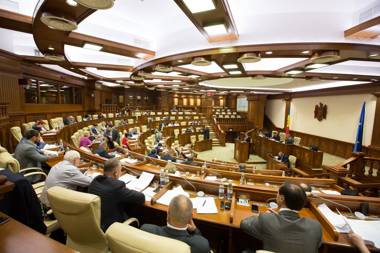 Опрос: Партия "Шор" проходит на выборах в парламент.