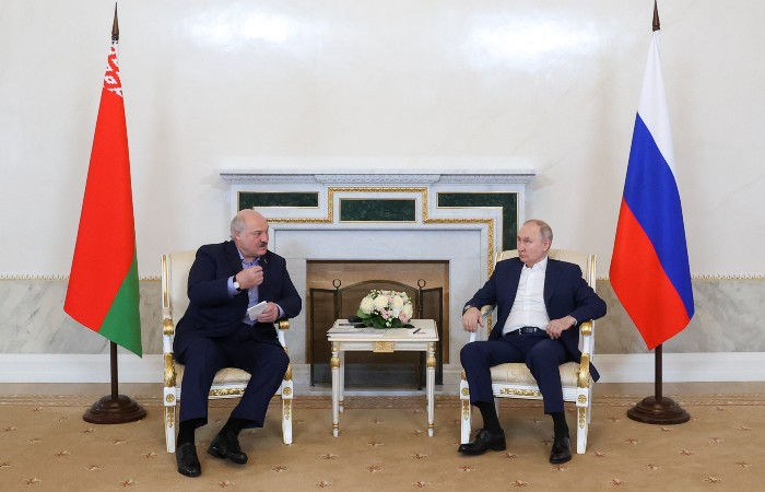 Путин на встрече с Лукашенко заявил о провале контрнаступления ВСУ.