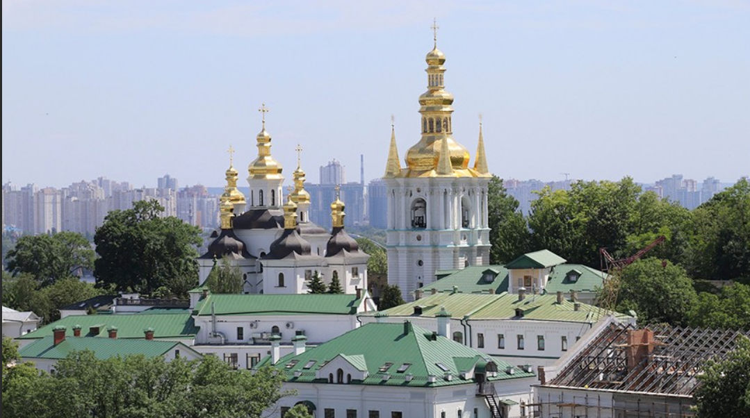 Рада одобрила в первом чтении закон о запрете УПЦ МП.