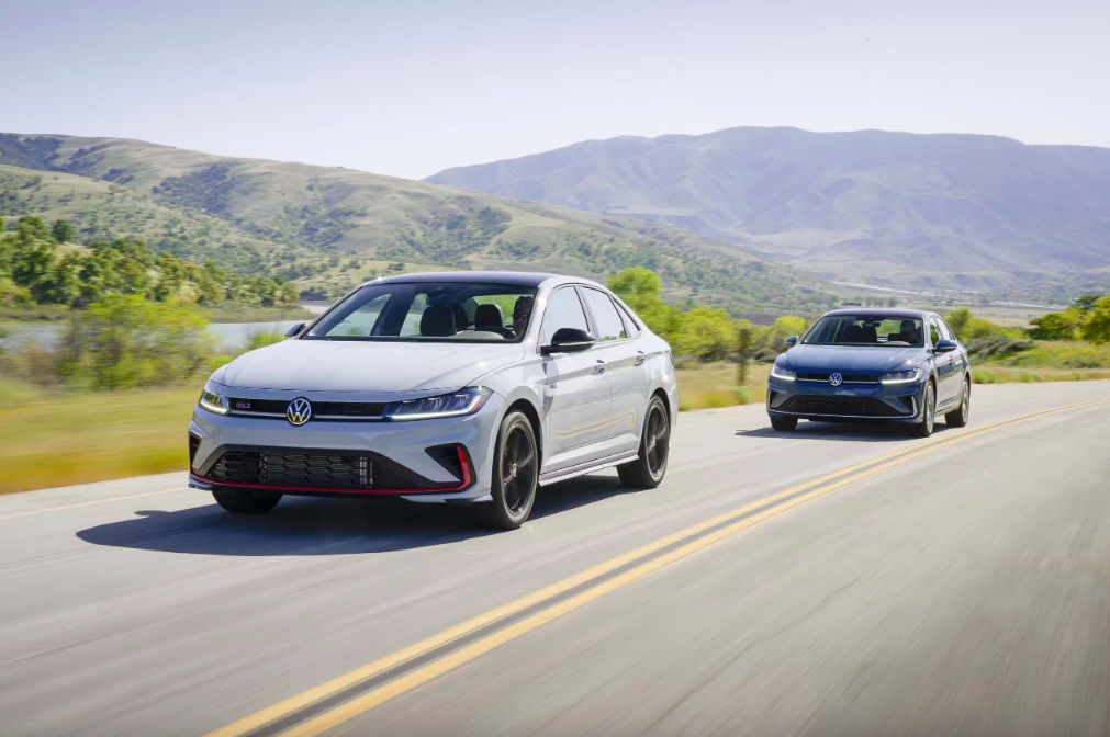 В США презентовали новый Volkswagen Jetta 2025.