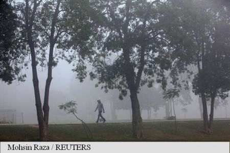 Smogul face ravagii și în Lahore, unde nici măcar nu se știe amploarea poluării. Foto: reuters.com