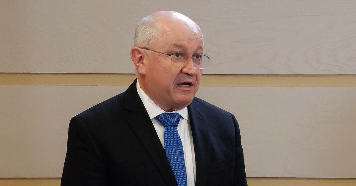 Munteanu răspunde criticilor privind programul de guvernare: Îl puteam face de 300 de pagini. Nu cred că era cazul.
