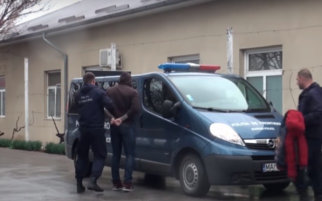 Interlopul Kamaz, extrădat din Moldova şi depus în arestul IPJ Sălaj. Foto: adevarul.ro