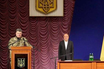 По словам Порошенко, создается «мощная санитарная защита, чтобы не допустить террористов и диверсантов.