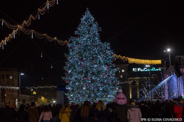 В период с 31 декабря по 15 января более трёх тысяч полицейских будут обеспечивать общественный порядок в стране.