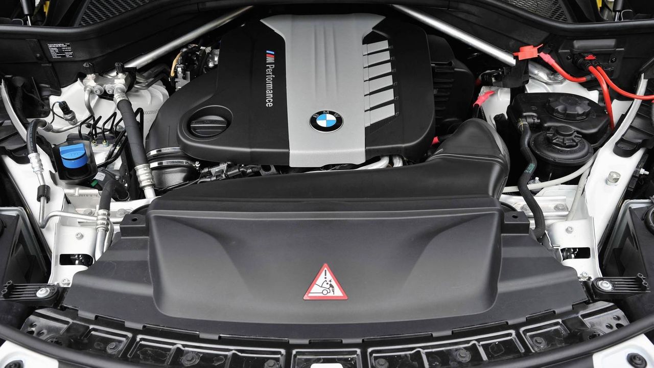 BMW откажется от мотора с четырьмя турбинами.