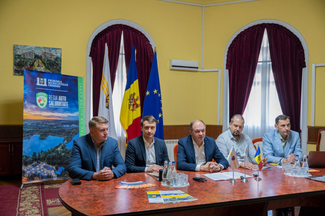 Chișinăul va procura echipamente de salubrizare în valoare de 1,5 milioane de euro.