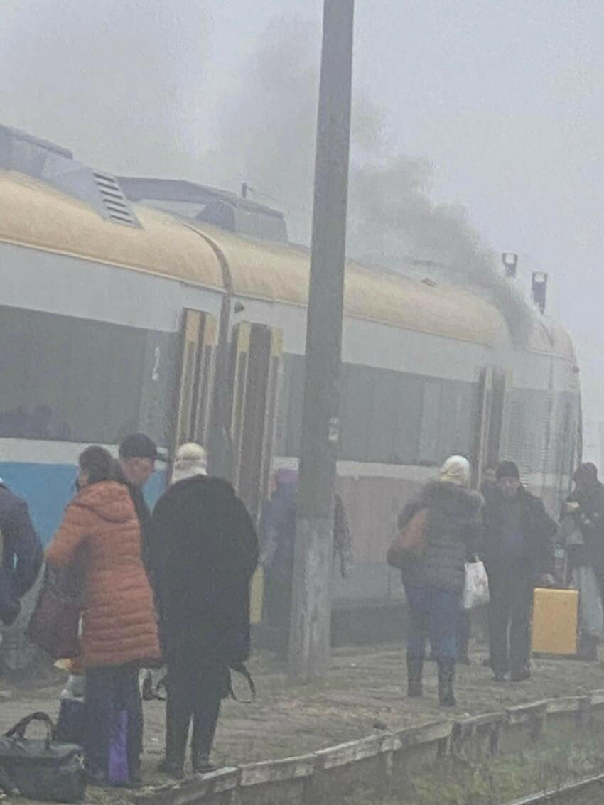 Локомотив поезда Кишинев-Яссы задымился в Сипотенах.