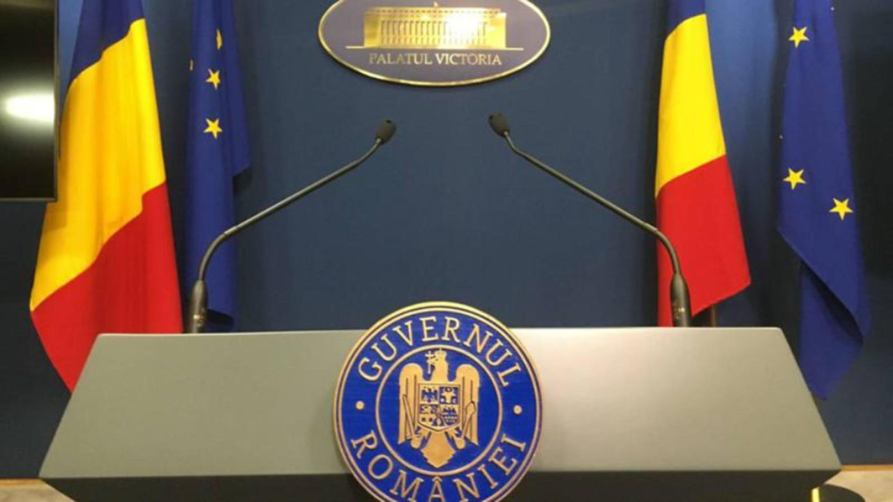 40.000 de funcționari publici din România vor fi concediați în cadrul unei reforme administrative.