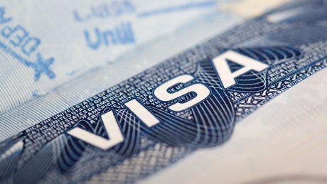 Românii ar putea să ajungă fără vize în Statele Unite. Foto: usembassy.gov