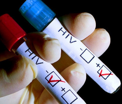 Cercetatorii rusi afirma ca sunt pe calse sa finalizeze un vaccin impotriva HIV, virusul care produce necrutatoarea maladie SIDA.