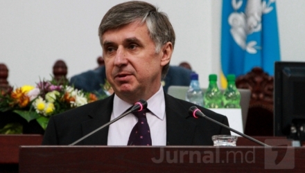 Dacă rămânem de unii singuri, trebuie să o spunem sincer, suntem relativ o victimă uşoară.