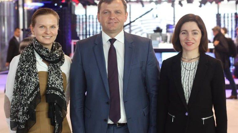 ПДС отрицает связь с главой НПО «Открытый диалог» Людмилой Козловской.