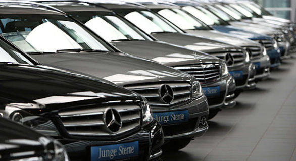 Mercedes-Benz, din nou lider mondial pe segmentul automobilelor premium.