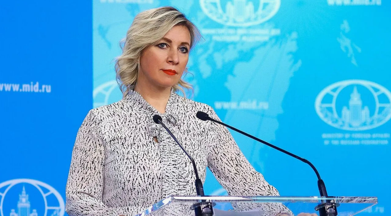 Захарова: Войска Франции станут законными целями ВС РФ при появлении на Украине.