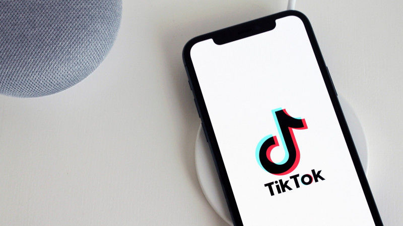 В Евросоюзе обвинили TikTok в нарушении прав пользователей.