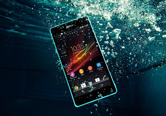 Смартфон получил 5,5-дюймовый IPS-дисплей с разрешением Full HD (1920 x 1080 пикселей).