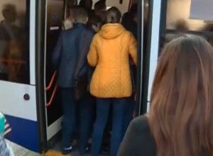 Чтобы кишиневцам не приходилось ехать как сельдям в банке, им необходимо выходить пораньше из дома.