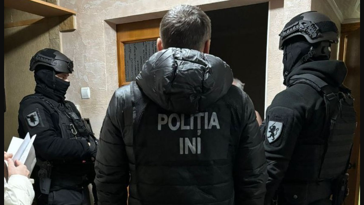 Un bărbat, reținut pentru exploatarea sexuală a unor minore.