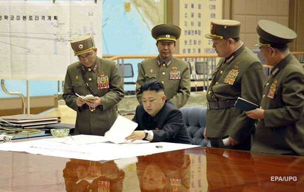 Северная Корея вызвала послов для консультаций.