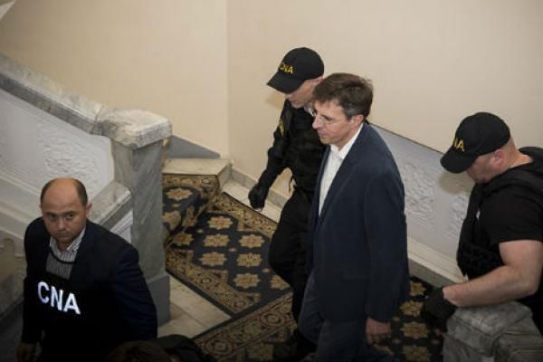 Генпримар Кишинева Дорин Киртоакэ был задержан.