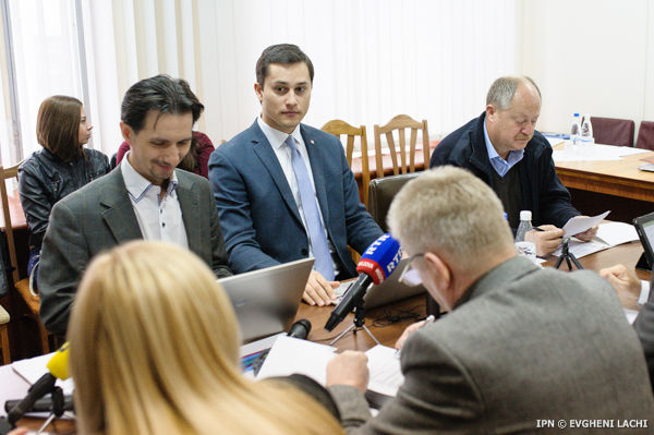Candidaţii la şefia BNM urmează a fi aleşi prin concurs liber, transparent şi respectând criteriul meritocraţiei.