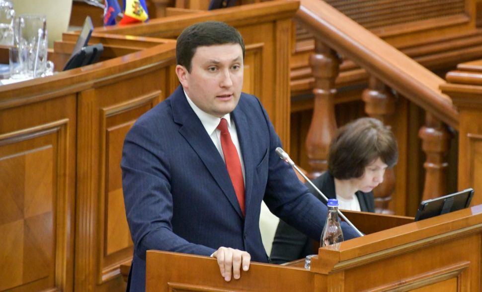 Односталко: Правительство намеренно отказывается от финансирования образования.