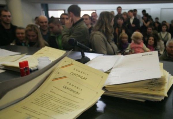 Simplificare maximă a redobândirii cetățeniei române. Foto: libertatea.ro