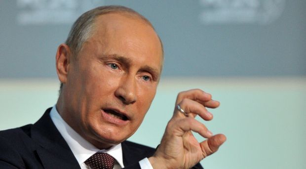 O problemă tehnică a canalului american a dus la afişarea fotografiei lui Vladimir Putin în locul celei cu extremistul grupării teroriste. Foto: realitatea.md