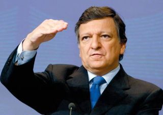 Barroso, a atras atenţia că terorismul şi criza refugiaţilor sunt două lucruri diferite. Foto: radiochisinau.md