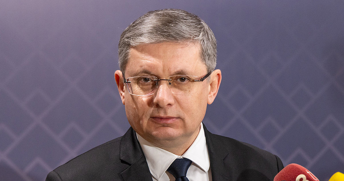 Гросу о Moldova 3: Часть наших граждан получает информацию, производимую кем-то извне.