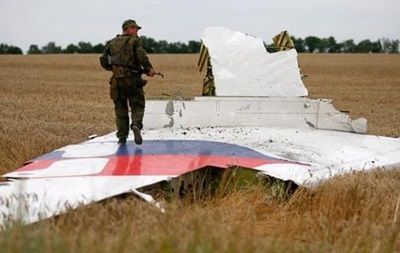 "Боинг-777" авиакомпании Malaysia Airlines разбился на востоке Украины 17 июля 2014 года.