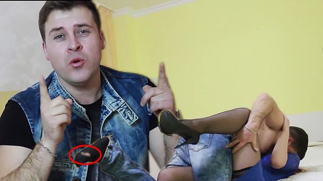 Toly susține că el este regizorul clipului său nou, unde joacă și rolul principal.