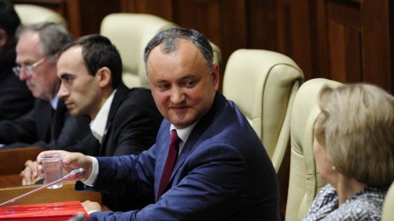 Додон призвал территориальные организации ПКРМ присоединиться к Партии социалистов.