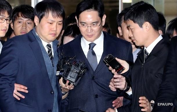 Топ-менеджеры Samsung ушли в отставку.