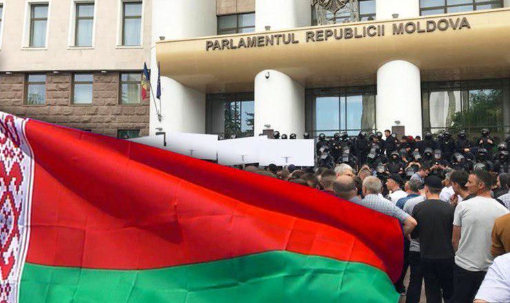 Белорусская община РМ призывает не противостоять новой власти.