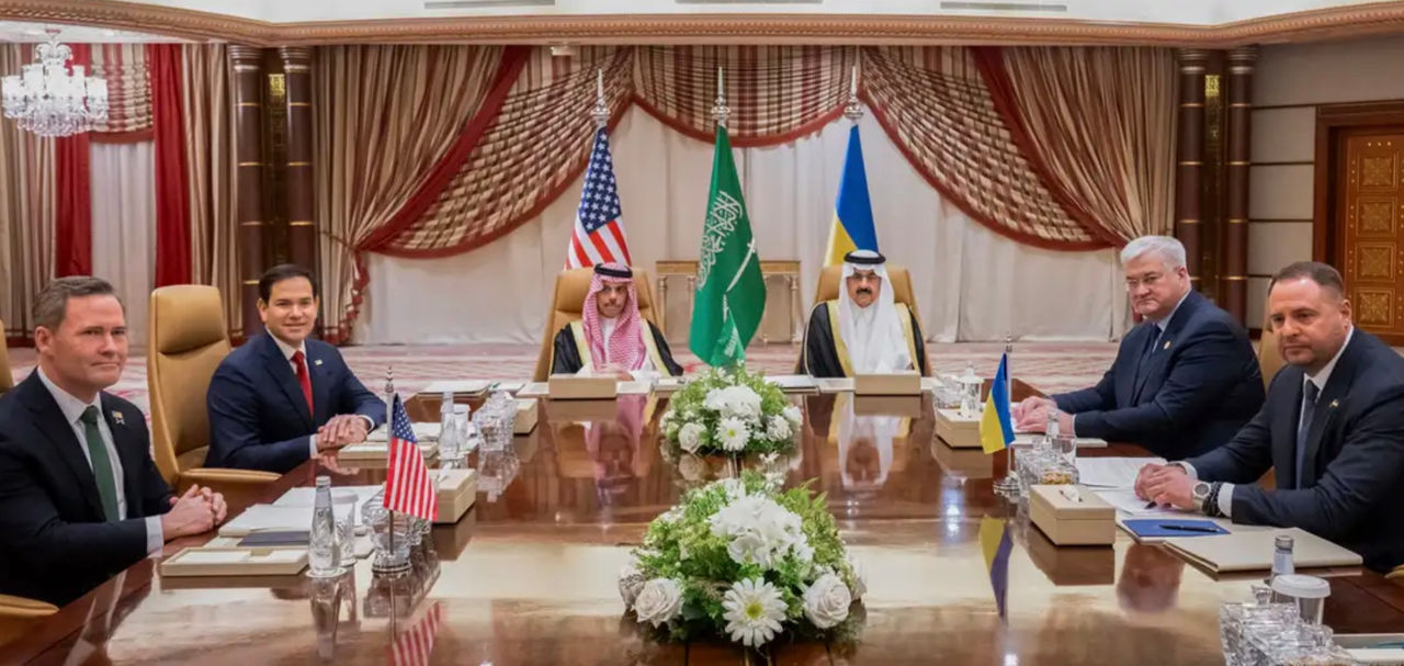 Bloomberg: США хотят достичь перемирия в Украине к 20 апреля.