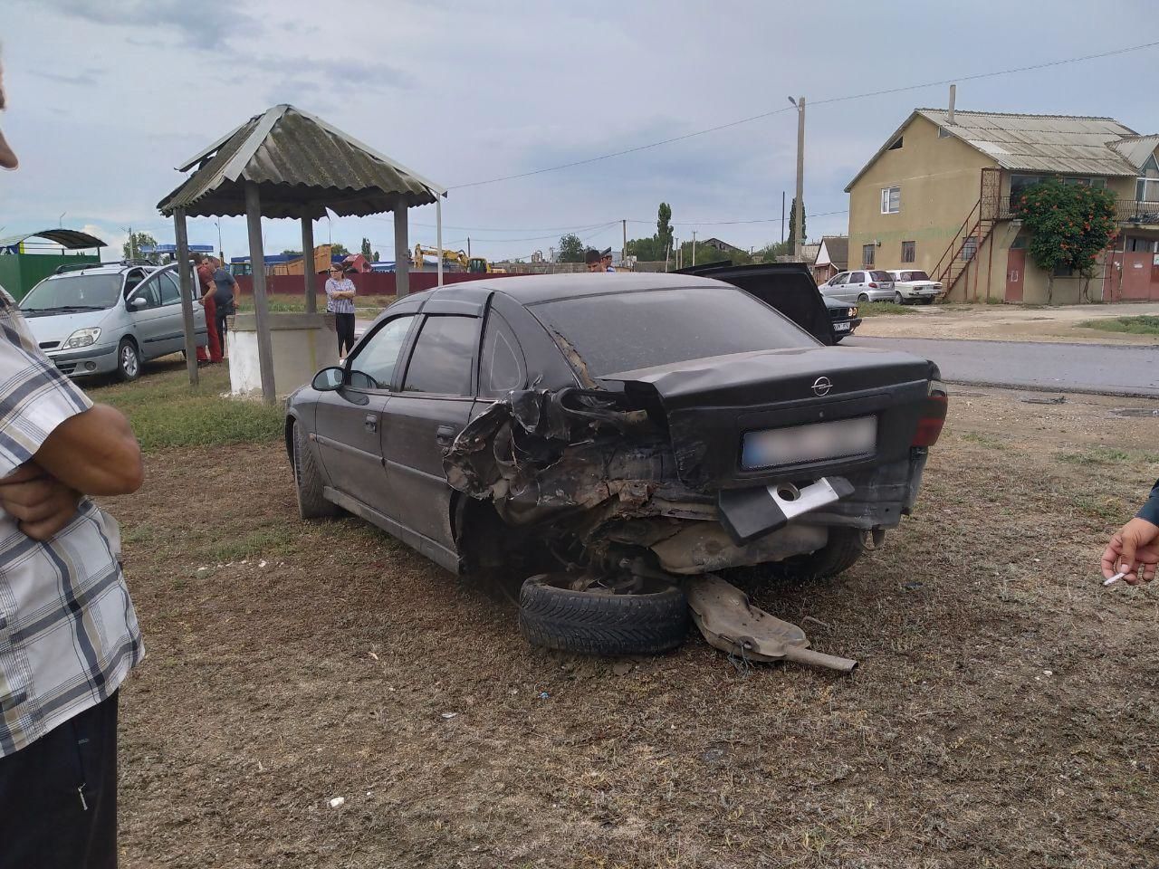 В Комрате водитель BMW X5 скрылся с места аварии. Фото: gagauznews.md.