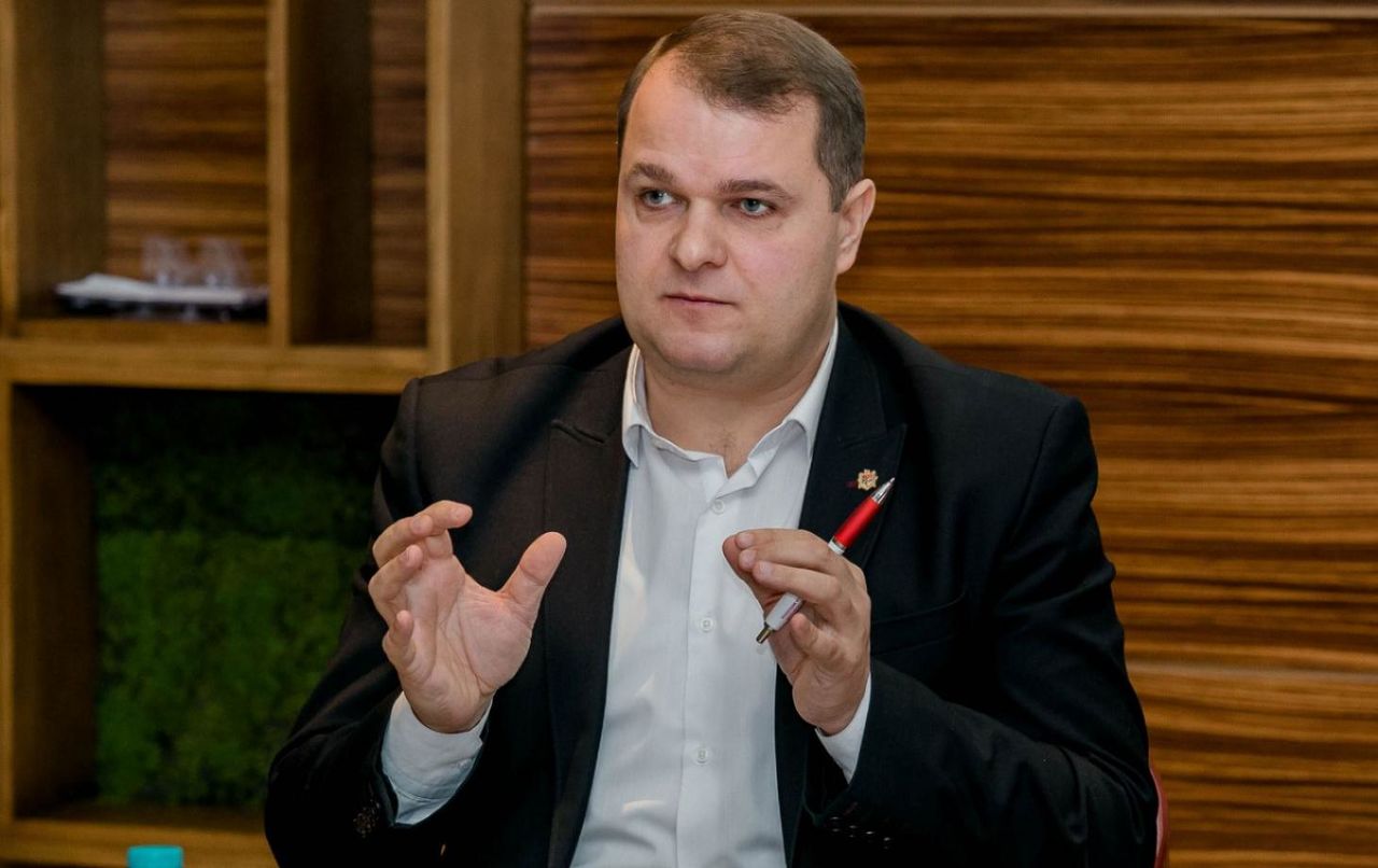 Александр Нестеровский станет новым депутатом БКС.