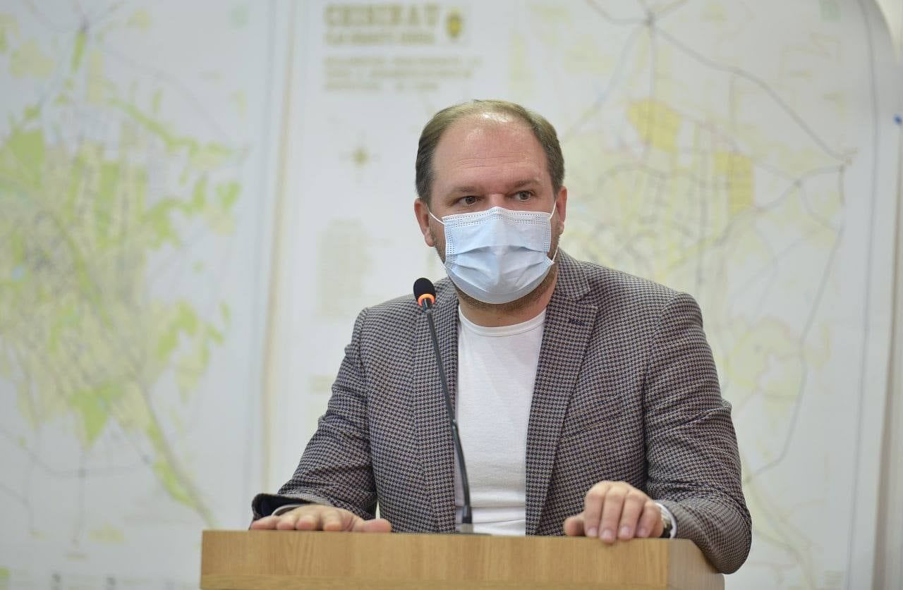 Чебан: Планируем выделить 100 млн леев на организацию парковочных мест.