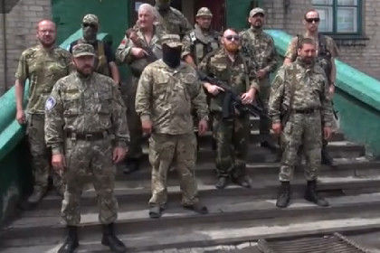 Командование роты «Торнадо». Кадр: «Радио Свобода»