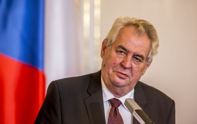 Президент Чехии разрешил более сотни граждан вступить в ряды армии Украины.