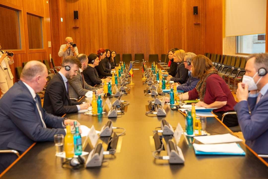 Премьер-министр Наталья Гаврилица встретилась с федеральным министром внутренних дел ФРГ Нэнси Файзер.
