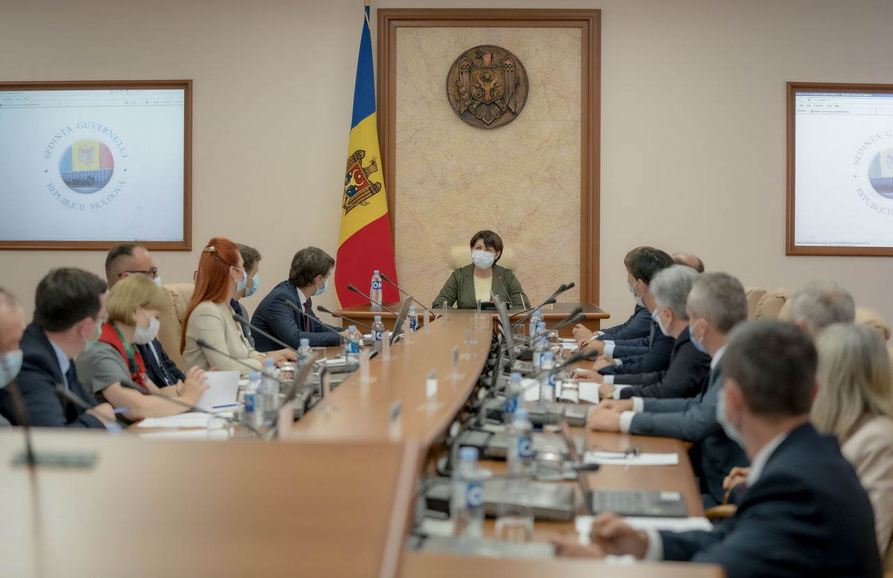 Кабинет министров утвердил законопроект о бюджете государственного соцстрахования на 2022 год.
