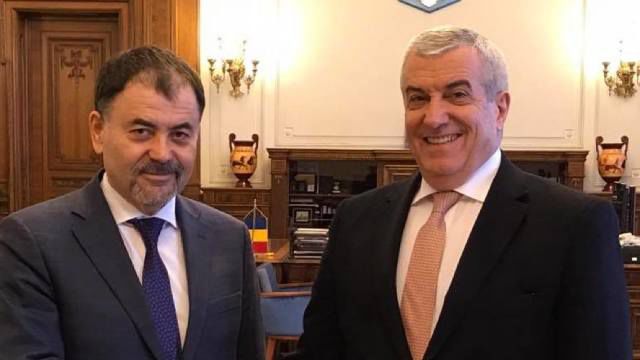 Бывший либерал Анатол Шалару и председатель румынского сената Кэлин Попеску-Тэричану. Фото: facebook.com/anatol.salaru